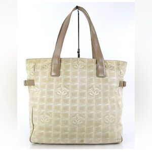 CHANEL Cream and Tan Tote Bag